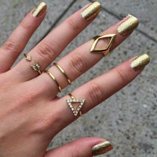 انگشتر و انگشت