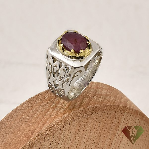 انگشتر مردانه یاقوت سرخ