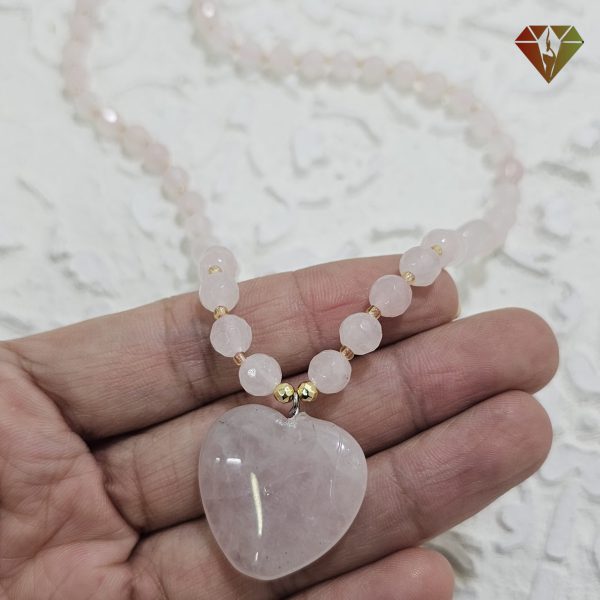 گردنبند قلبی رزکوارتز