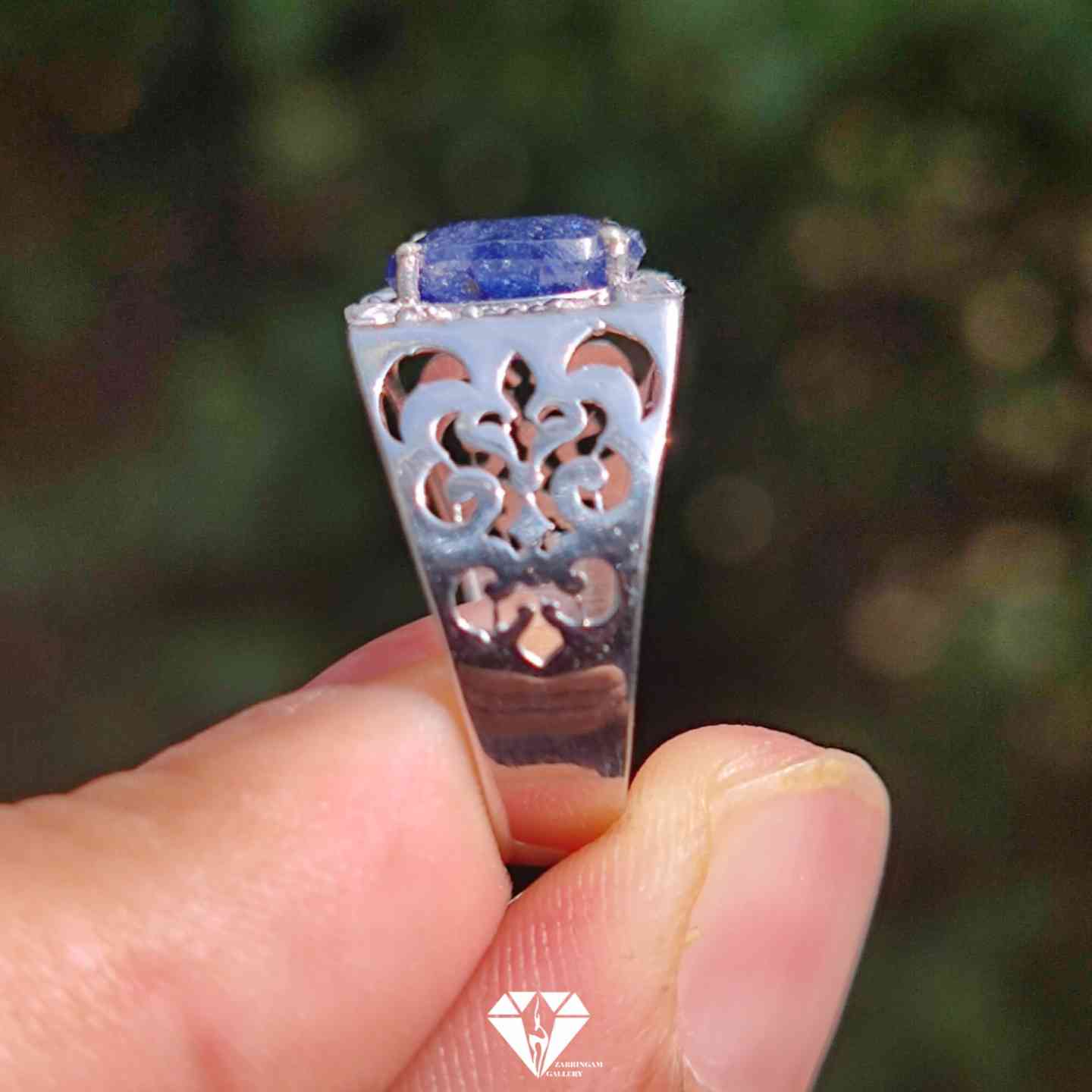 Picsart_25-07-10_15-20-44-399