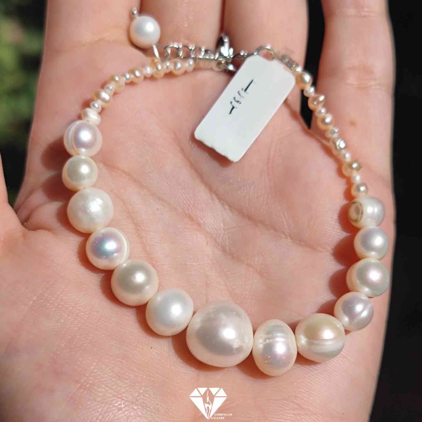 Picsart_25-08-03_21-21-17-409