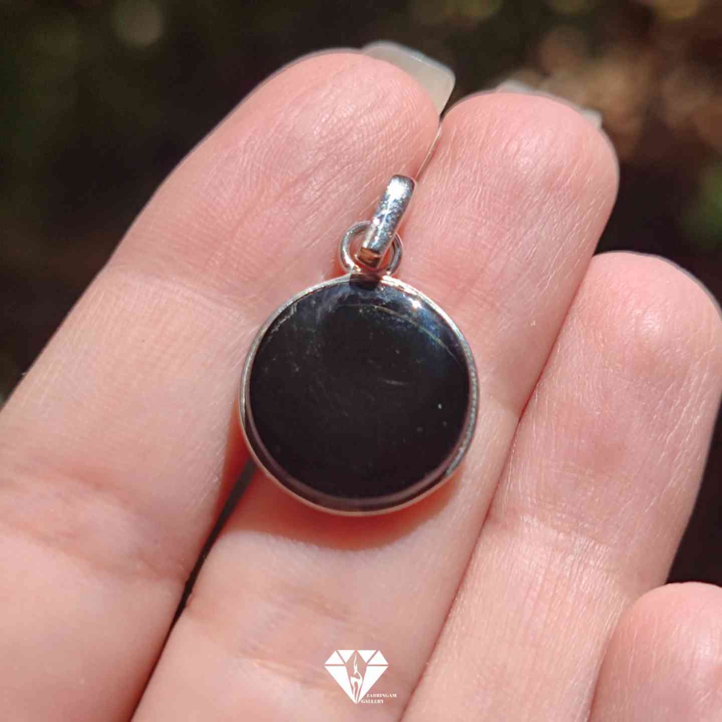 Picsart_25-10-07_11-05-55-384